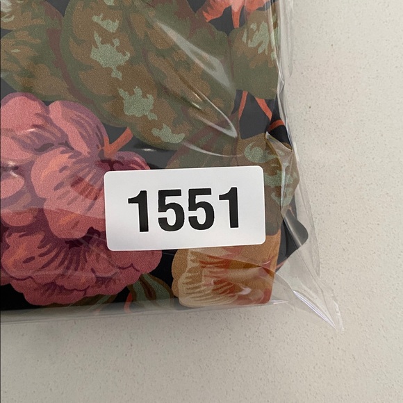 Tuckernuck Baroque Floral Delaney Maxi Dress Puff Sleeve NWT Size S - Picture 9 of 9